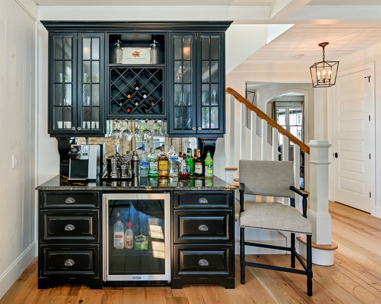 Custom Bar Built In in Rumson, NJ