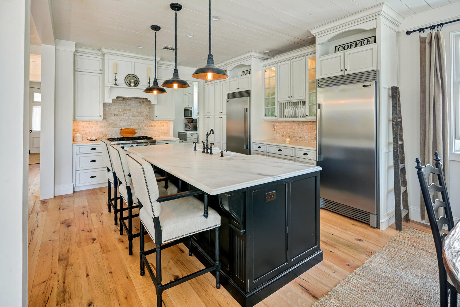 Black and White Kitchen Manasquan New Jersey by Design Line Kitchens