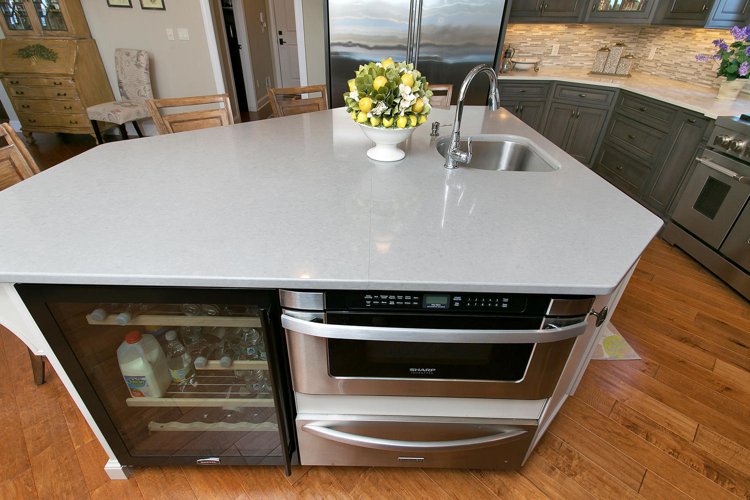 Kitchen Islands & Peninsulas | Design Line Kitchens in Sea Girt, NJ