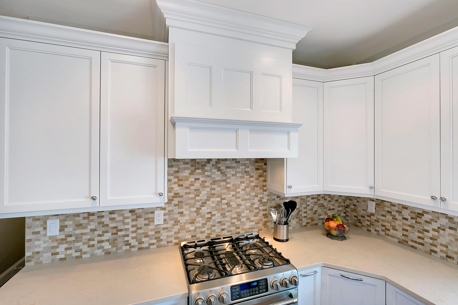 shaker style range hood