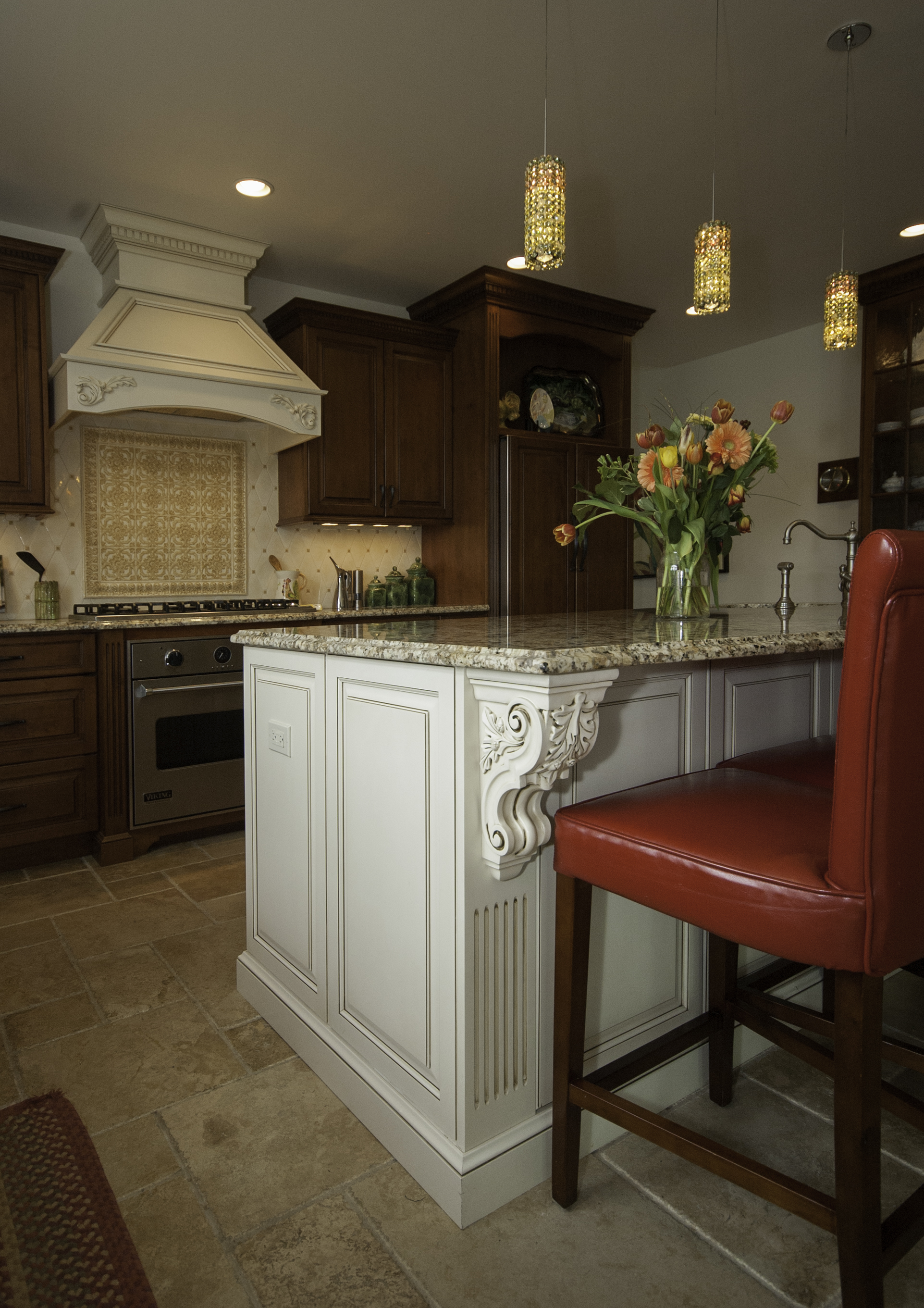 pictures of traditional kitchen