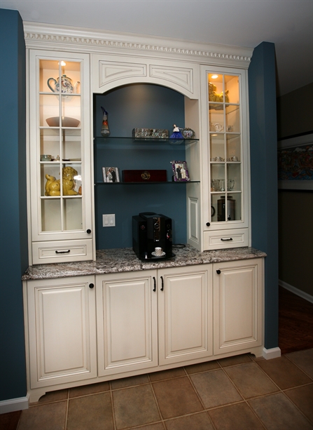 Built In Hutch