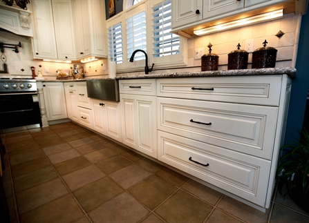 Cabinet Style