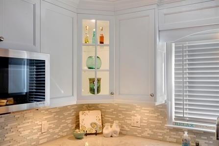 Corner Cabinet with Lights