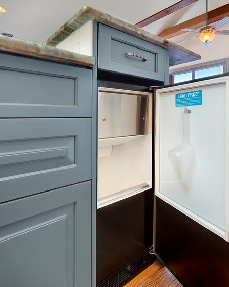 Open Marvel Ice Maker