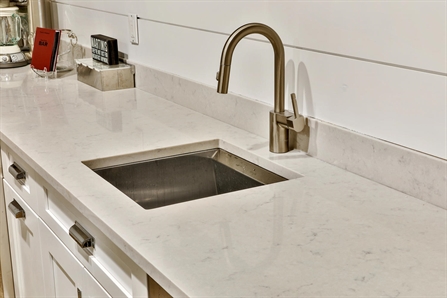 Square Bar Sink