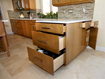Three Drawer Peninsula