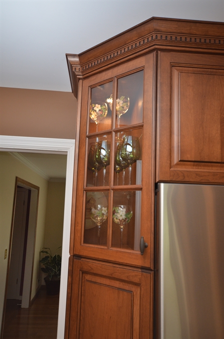custom kitchen cabinet