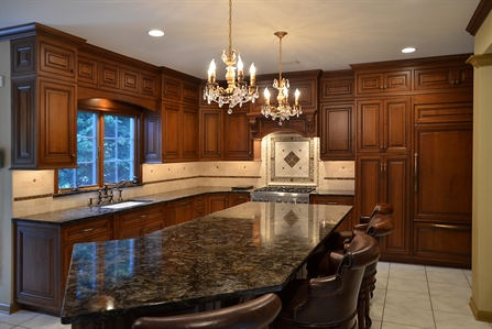 Best Traditional Style Kitchen