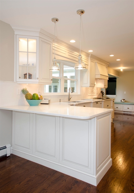 Elegant White Kitchen